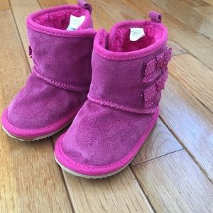 Children’s  place pink boots for 6-9 months.